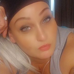 Model - Dani Lynn Funny