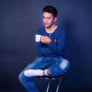 Model - Maximilian ass