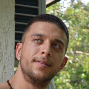 Model - Maximilian hairy