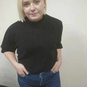 Model - Gentle Lily sexual