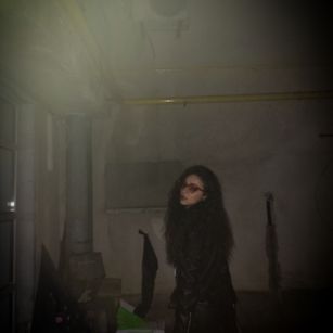 Model - Bambi Love pussy