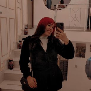 Model - NicolStone dance