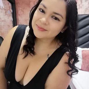 Model - JazzSmiht heels