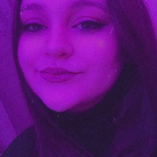 Model - Emily_Mills feet