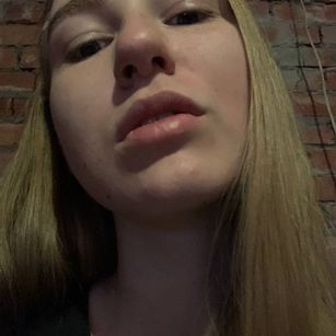 Model - Cassie Young cum