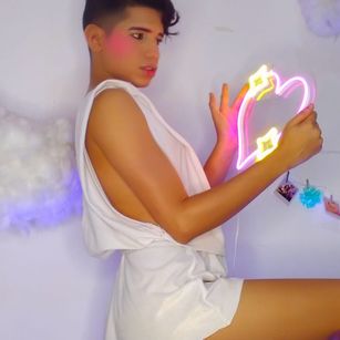 Model - Ariel Femboy feet