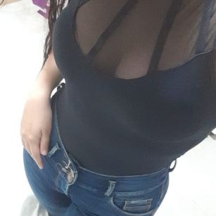 Model - silvana curiosa