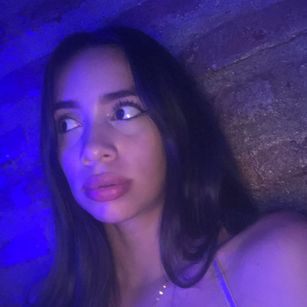 Model - Elsa_Kiss sexy