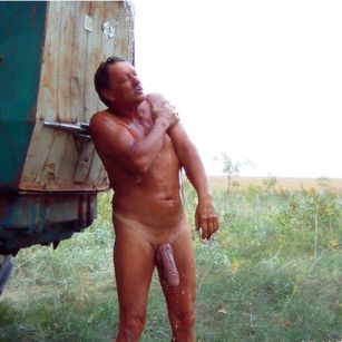 Model - DanKing flirt