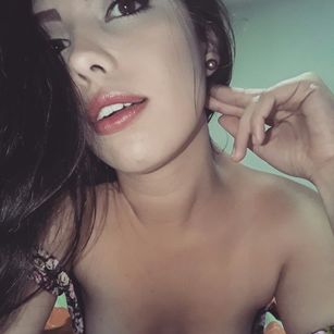 Model - Sweetkhloe sexy