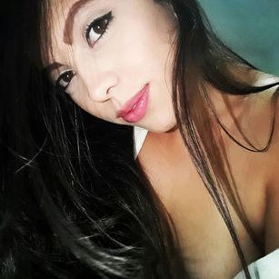 Model - Sweetkhloe horny