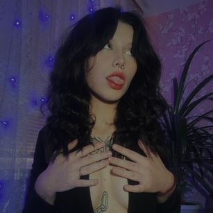 Model - AmeliaBest dirtytalk