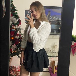 Model - BlondieBaby striptease