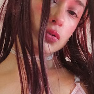 Model - Ariel.uwu hairy