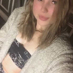 Model - NessViadi princess