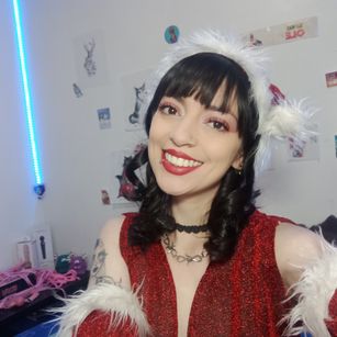 Model - Gina  lovely