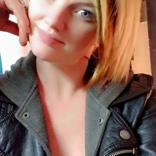 Model - Allaura Allure fun