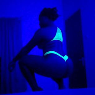 Model - FaceSitter anal