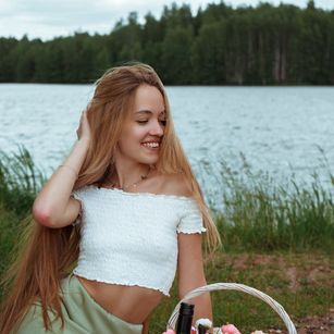 Model - Kateeevance joi