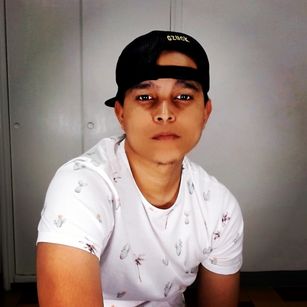 Model - Lucaschubby ass