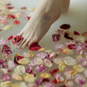 Model - EvelynDesire mistress