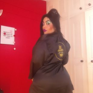 Model - Katrindaniels latina