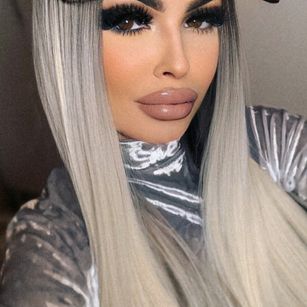 Model - Candy smallboobs