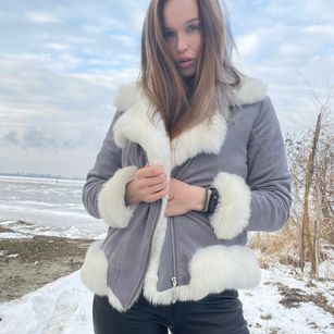 Model - Angirene natural