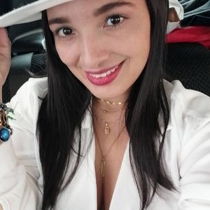 Model - Kendra_Sky profesional