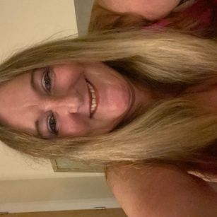 Model - Cutewelshmelody cum