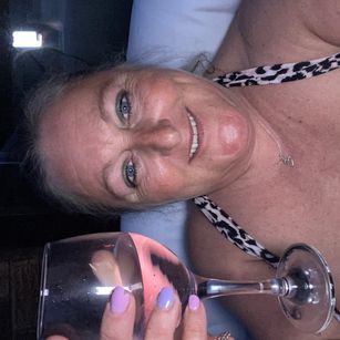 Model - Cutewelshmelody cum