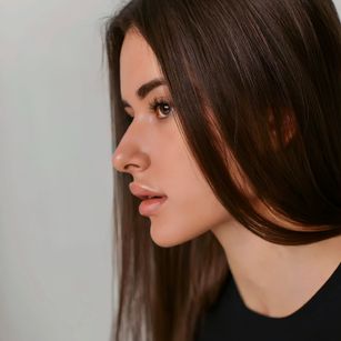 Model - DaniellaRoss LOVENSE