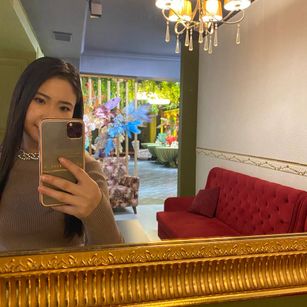 Model - Ameli bigass