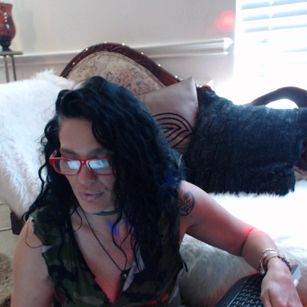 Model - mmmgoodlikethat milf