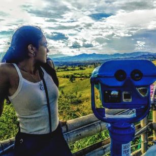 Model - MilaSsnyder shows