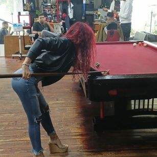 Model - Viviann Bella