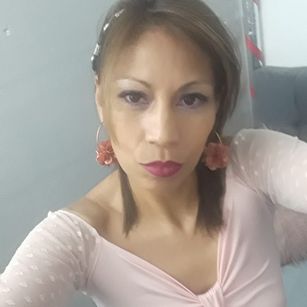 Model - Chloe Miller madure