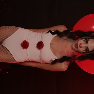 Model - KylieWhite humiliation