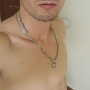 Model - BobbyNavyLa dance