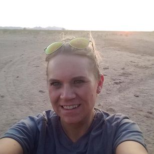 Model - The Hotty Molly girlnextdoor