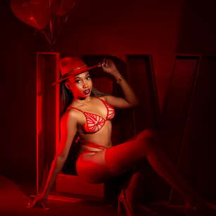 Model - Dolly Matters horny