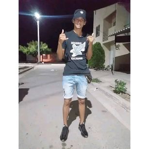 Model - Elvergon404040 penetrar