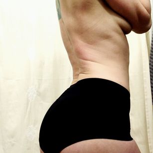 Model - Jenny Savage dp