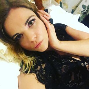 Model - Jenny Savage kinky