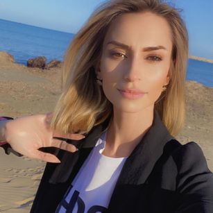 Model - Godess Sophie islandgirl