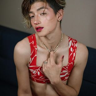 Model - Moon Fire bigass