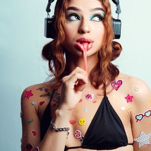 Model - AbbieRhondes footfetish