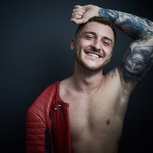 Model - Ethan-S findom