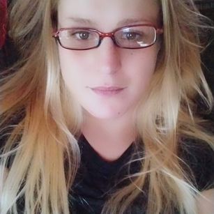 Model - Never-No Hot