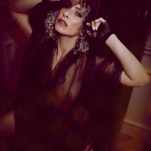 Model - Blu XXXo Dream dildo